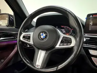 BMW 5 Series 2022 525Li M Sports suit interior photo 10