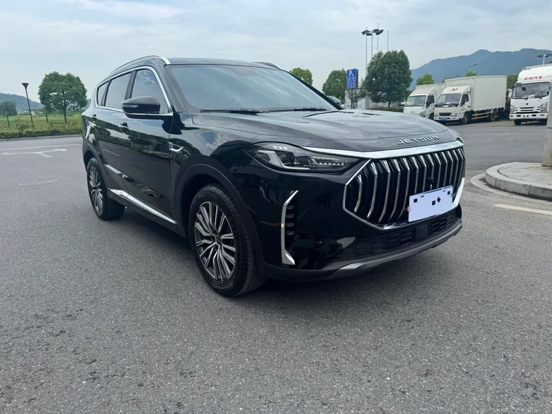 Jetour X70 PLUS 2024 Champion Edition 1.5T DCT Champion PRO 7 seat exterior photo 3
