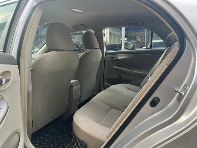 Toyota Corolla 2007 1.6L Automatic GL interior photo 8