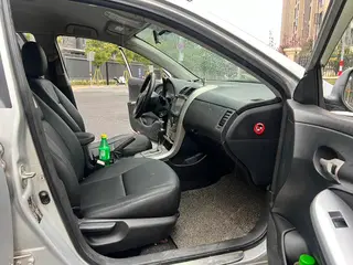 Toyota Corolla 2008 Sports version 1.8L Automatic GL－S interior photo 12