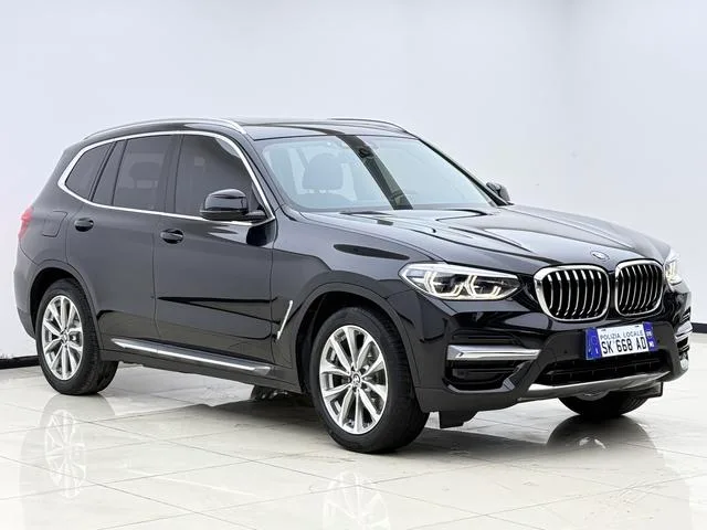 BMW X3 2021 Mise à jour xDrive25i Ensemble de luxe extérieur photo 3