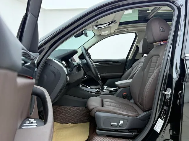 BMW X3 2021 Mise à jour xDrive25i Ensemble de luxe extérieur photo 6