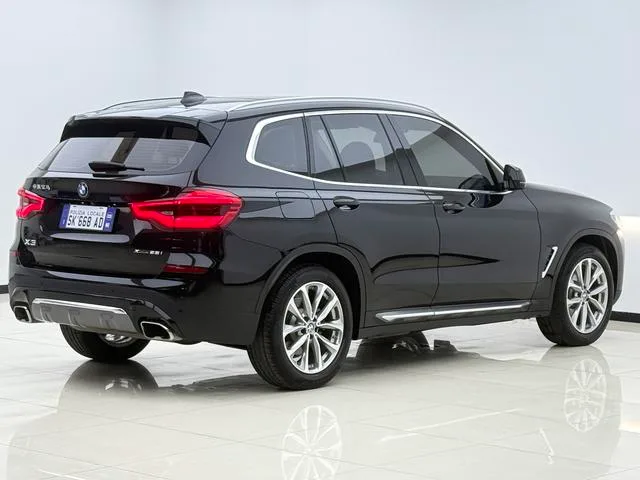 BMW X3 2021 Mise à jour xDrive25i Ensemble de luxe intérieur photo 13