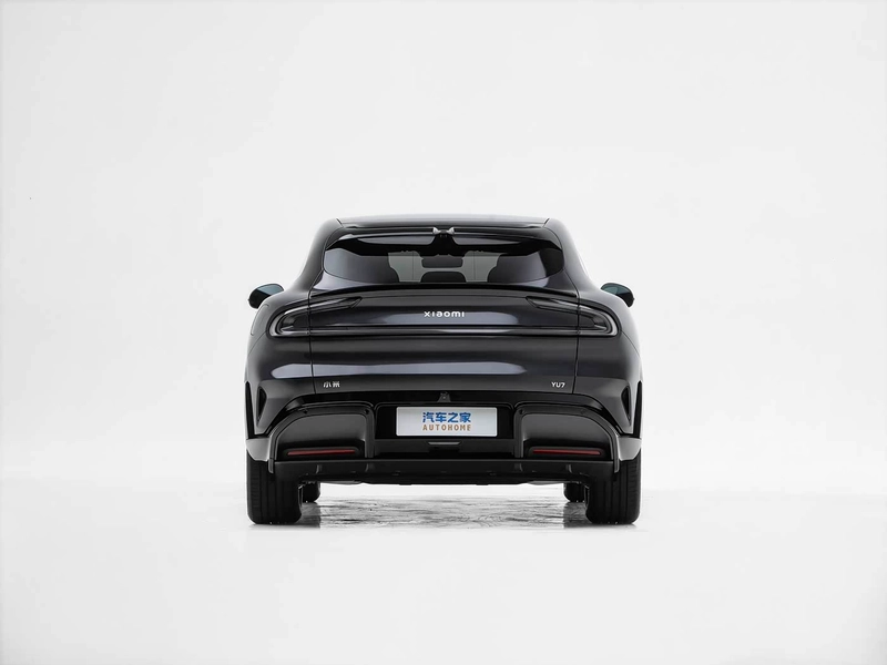 Xiaomi Auto SU7 2026 Standard Edition exterior photo 6 Xiaomi Auto SU7 2026 Standard Edition exterior photo 6