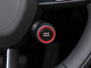 Xiaomi Auto SU7 2026 Standard Edition interior photo 14 Xiaomi Auto SU7 2026 Standard Edition interior photo 14