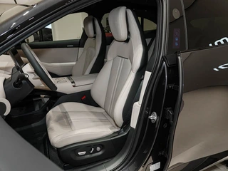 Xiaomi Auto SU7 2026 Standard Edition interior photo 20 Xiaomi Auto SU7 2026 Standard Edition interior photo 20