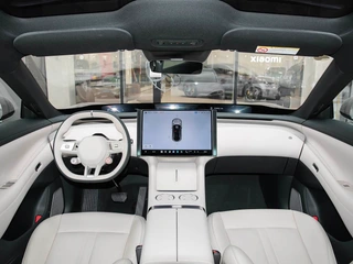 Xiaomi Auto YU7 2025 Super longue durée de vie à quatre roues motrices Pro Version intérieur photo 13
