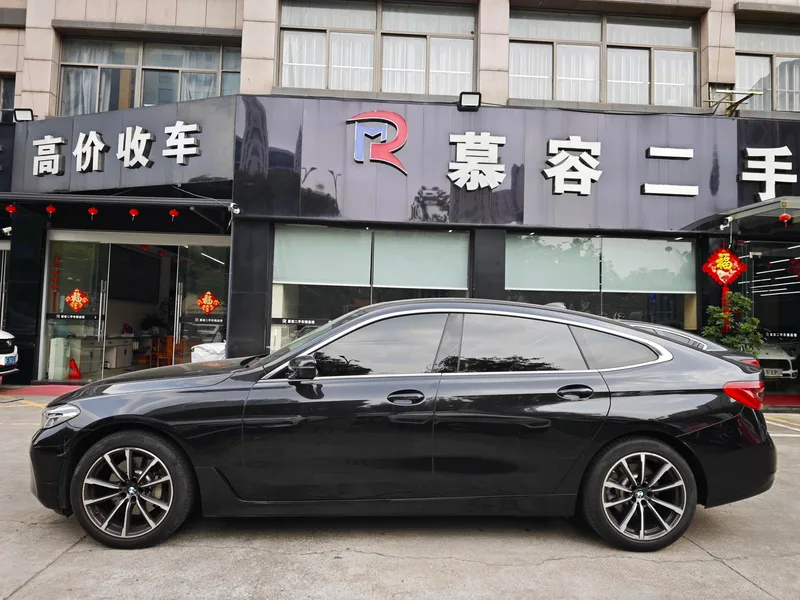 BMW 6 Series GT 2021 630i Luxury Design Set exterior photo 3
