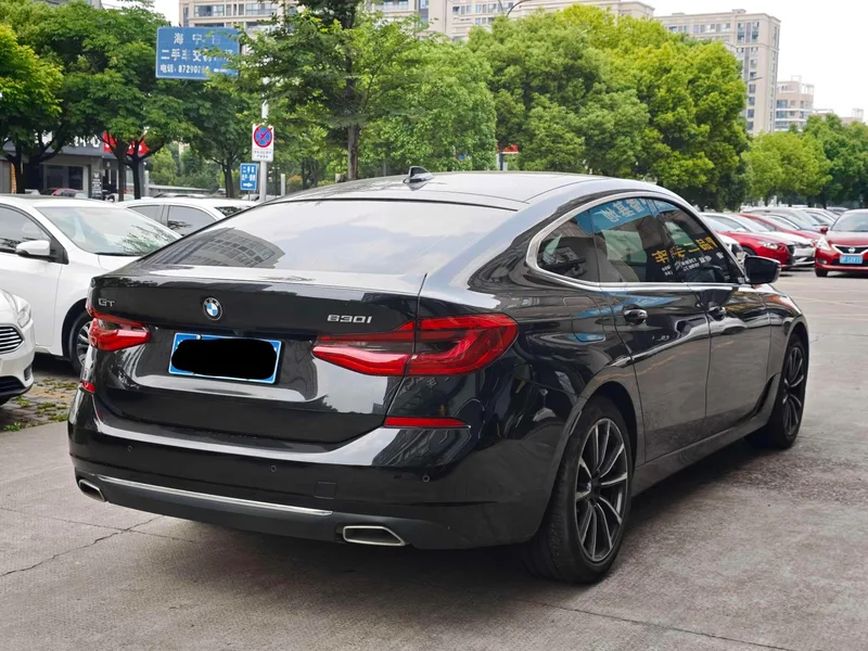 BMW 6 Series GT 2021 630i Luxury Design Set exterior photo 5