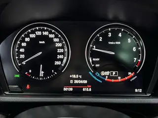 BMW X2 2021 Mise à jour sDrive25i M Ensemble hors route intérieur photo 17