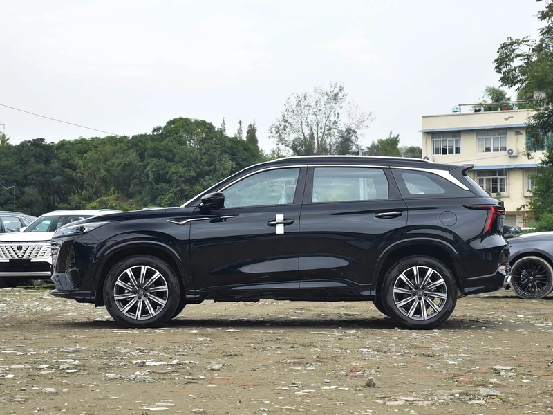 Changan CS75PLUS 2026 Умный чемпион издание 1.5T Новый синий кит Умный экстерьер фото 4