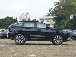 Changan CS75PLUS 2026 Умный чемпион издание 1.5T Новый синий кит Умный экстерьер фото 8