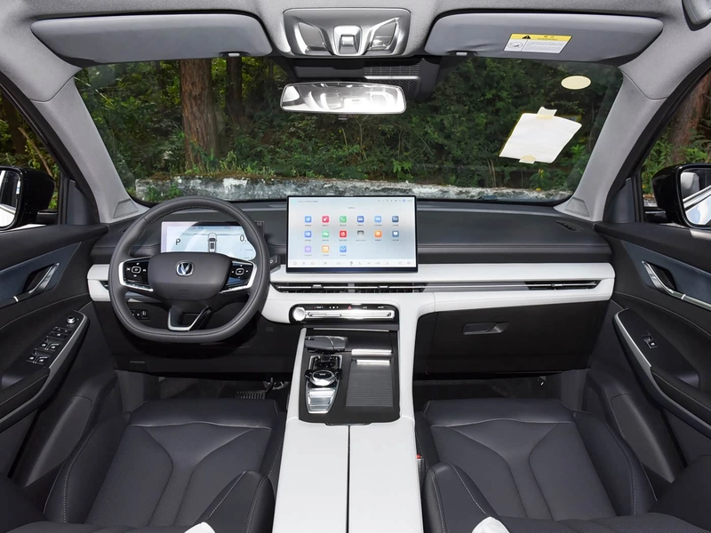 Changan CS75PLUS 2026 Умный чемпион издание 1.5T Новый синий кит Умный интерьер фото 11