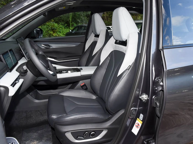 Changan CS75PLUS 2026 Умный чемпион издание 1.5T Новый синий кит Умный интерьер фото 15