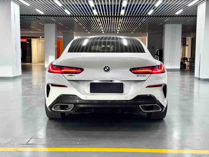 BMW 8 Series 2021 Restyling 840i xDrive Four-door coupe M Sports suit interior photo 8