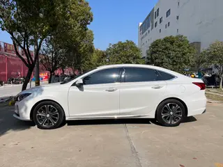 Changan Raeton CC 2021 Blue Whale Edition 1.5T DCT Flagship exterior photo 8