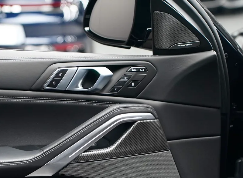 BMW X6 M 2020 X6 M exterior photo 8