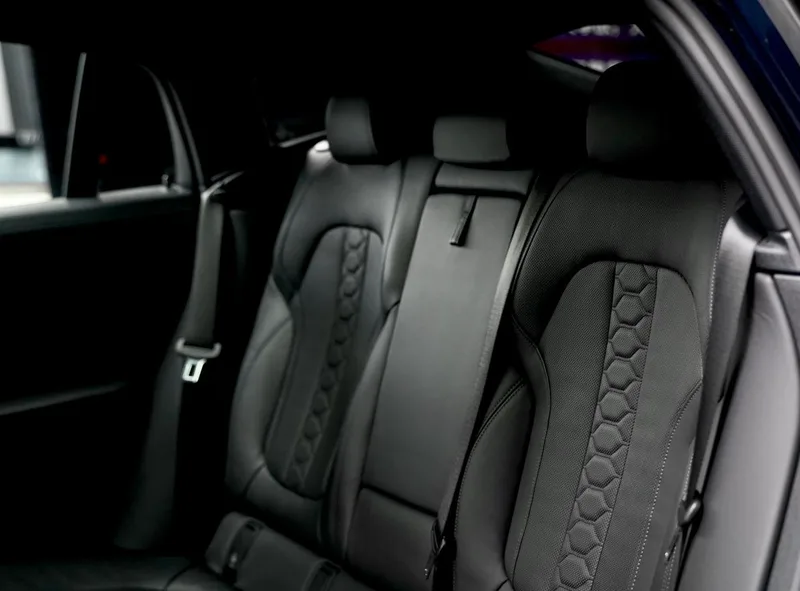 BMW X6 M 2020 X6 M exterior photo 9