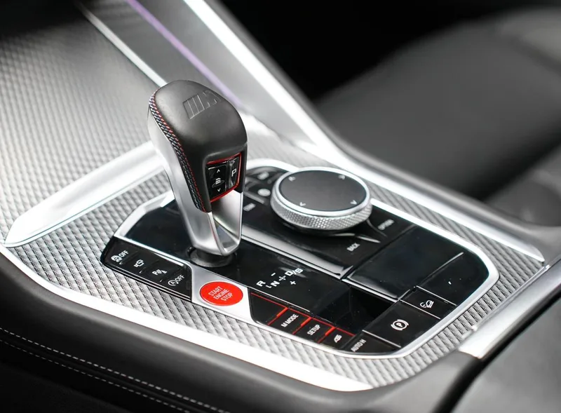 BMW X6 M 2020 X6 M interior photo 12