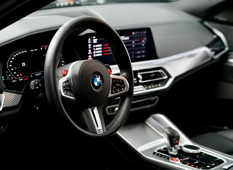 BMW X6 M 2020 X6 M interior photo 13