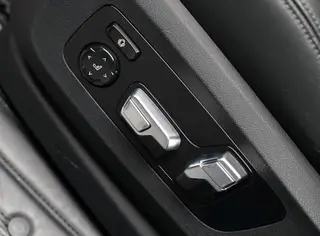 BMW X6 M 2020 X6 M interior photo 16
