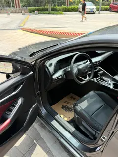 Changan Eado 2021 PLUS Blue whale NE 1.4T GDI DCT Premium Trim interior photo 7