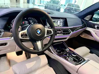 BMW X7 2022 xDrive40i Premium Class M Sports suit exterior photo 5