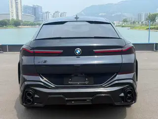 BMW X6 2021 xDrive40i M Ensemble de sport intérieur photo 8