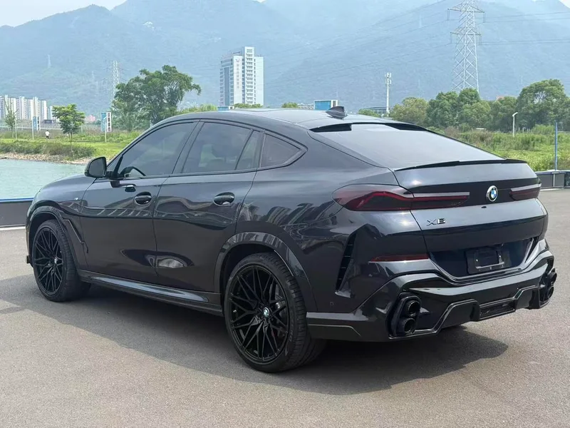 BMW X6 2021 xDrive40i M Ensemble de sport intérieur photo 9