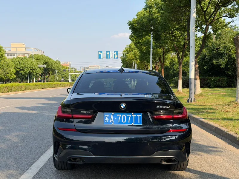 BMW 3 Series 2021 Restyling 325Li M Sports Night Suit exterior photo 5