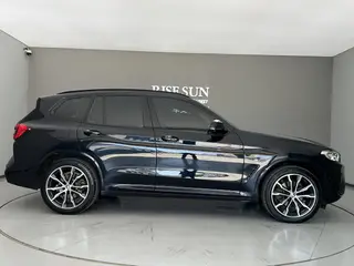 BMW X3 2022 xDrive30i Líder M Traje de noche Yao interior foto 10