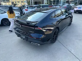 Changan UNI-V 2024 1.5T Sport de luxe extérieur photo 4