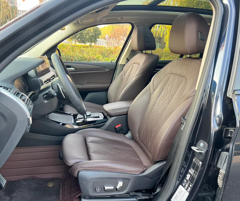 BMW X3 2022 xDrive30i Leading Type M Obsidian Night Suit exterior photo 7
