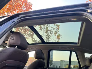 BMW X3 2022 xDrive30i Leading Type M Obsidian Night Suit interior photo 15