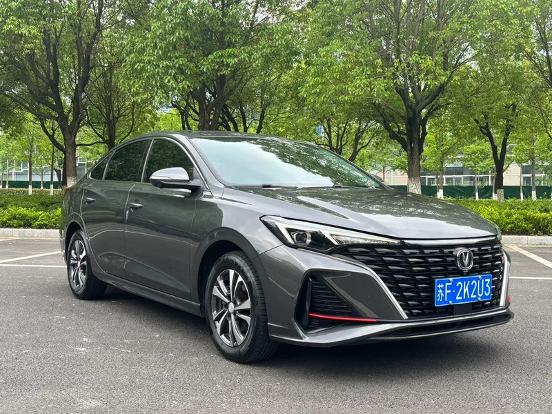 Changan Eado 2021 PLUS Ballena azul NE 1.4T GDI DCT Acabado premium exterior foto 3