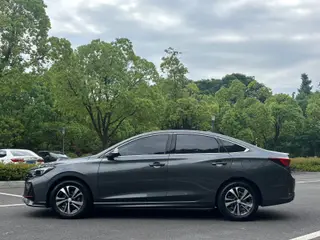 Changan Eado 2021 PLUS Ballena azul NE 1.4T GDI DCT Acabado premium interior foto 13