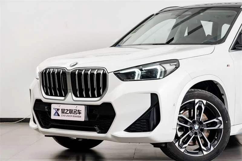 BMW X1 2023 sDrive25Li M Sports suit exterior photo 3