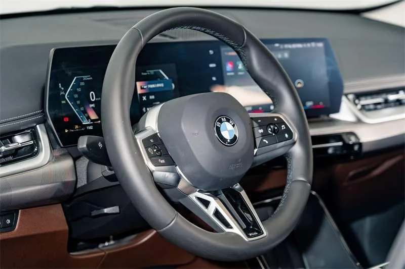 BMW X1 2023 sDrive25Li M Sports suit exterior photo 10