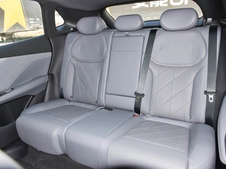 Deepal S05 2026 215Max Versión extendida interior foto 20