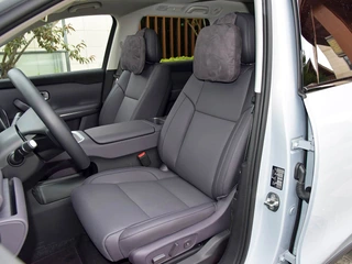 Leapmotor C16 2026 Extensión de rango 280 LIDAR Zhizun Edition 6 Asiento interior foto 17