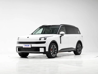 LYNK & CO 900 2025 2.0T Ultra 6 Asiento exterior foto 1