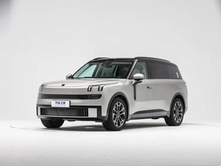 LYNK & CO 900 2025 2.0T Ultra 6 Asiento exterior foto 10