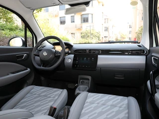 Leapmotor T03 2025 403 Versión cómoda interior foto 13