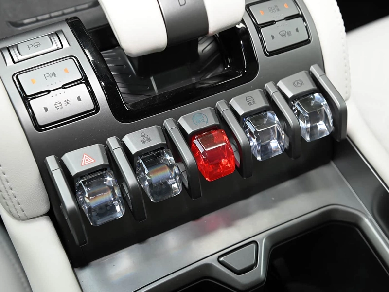 Fangchengbao Titanium 3 2025 501KM Four-wheel drive Ultra version interior photo 16