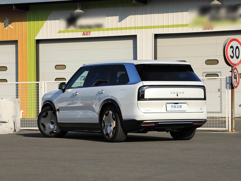 Zeekr 9X 2025 Hyper version 70kWh exterior photo 5