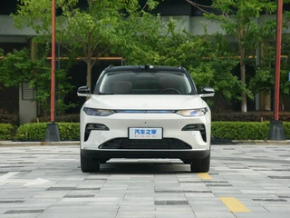Leapmotor C11 2026 extended range 300 Lidar Zhizun Edition exterior photo 2