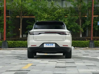Leapmotor C11 2026 extended range 300 Lidar Zhizun Edition exterior photo 6