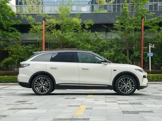 Leapmotor C11 2026 extended range 300 Lidar Zhizun Edition exterior photo 8