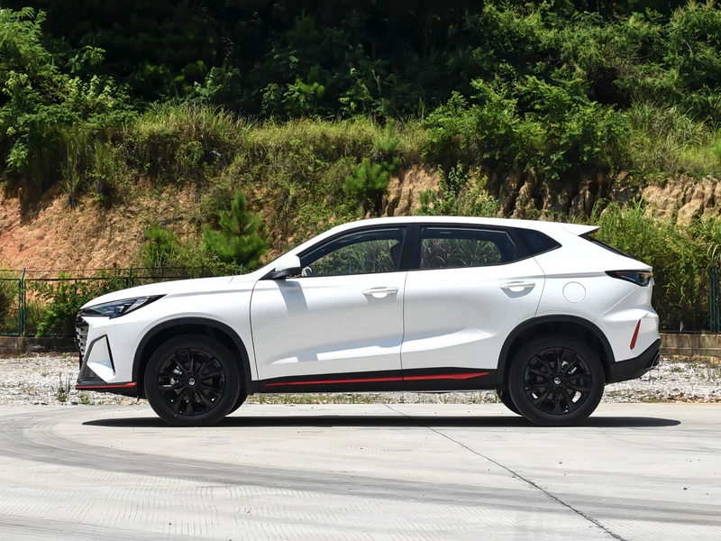 Changan X5 PLUS 2026 Deuxième génération 1.5T Dépasser PRO extérieur photo 4