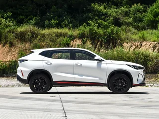 Changan X5 PLUS 2026 Deuxième génération 1.5T Dépasser PRO extérieur photo 8